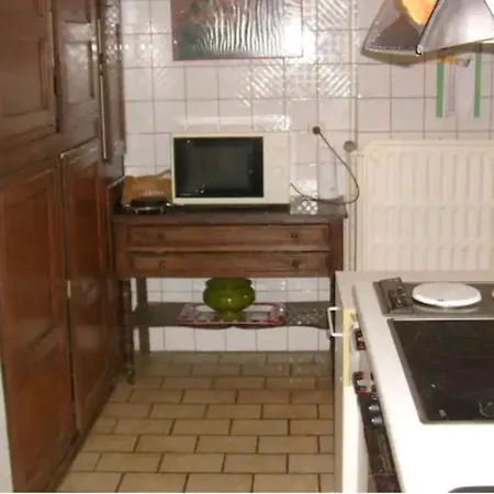 Holiday home Propriete Bordee D'etangs, Propice A La Detente *